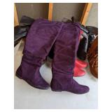 Lot of (7) Pairs of Womens Boots, Size 7.5
