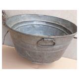 Galvanized Wash Tub With Handles 24" Round