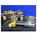2 HIGHLY COLLECTABLE MATCHBOX PREMIERE COLLECTION RIGS SERIES 1