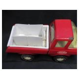 VINTAGE METAL TONKA TRUCKS