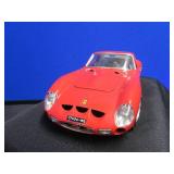 1/18 SCALE FERRARI GTO 1962 DIE CAST CAR