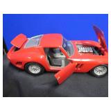1/18 SCALE FERRARI GTO 1962 DIE CAST CAR