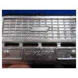 VINTAGE METAL NYLINT 1980