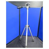 EXPANDABLE VELBON VE-3 TRIPOD.