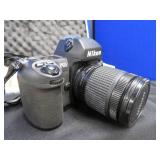 8 PIECE  NIKON DOUBLE CAMERA SET / ALUMINUM CASE