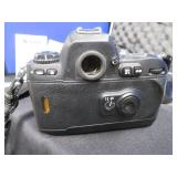 8 PIECE  NIKON DOUBLE CAMERA SET / ALUMINUM CASE