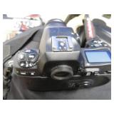 8 PIECE  NIKON DOUBLE CAMERA SET / ALUMINUM CASE