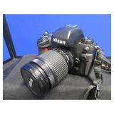 8 PIECE  NIKON DOUBLE CAMERA SET / ALUMINUM CASE