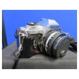 8 PIECE  NIKON DOUBLE CAMERA SET / ALUMINUM CASE