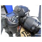 8 PIECE  NIKON DOUBLE CAMERA SET / ALUMINUM CASE