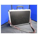 8 PIECE  NIKON DOUBLE CAMERA SET / ALUMINUM CASE