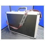 8 PIECE  NIKON DOUBLE CAMERA SET / ALUMINUM CASE