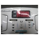 SCHUMACHER AUTOMATIC BATTERY CHARGER