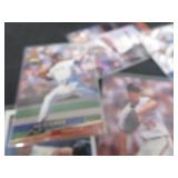 BOX OF UPPER DECK 92 / 93 BIG NAMES