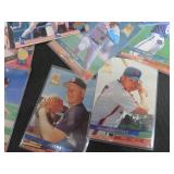 BOX OF UPPER DECK 92 / 93 BIG NAMES