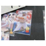 BOX OF UPPER DECK 92 / 93 BIG NAMES