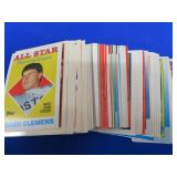 2 BOXES OF MIXED BASEBALL CARDS.
