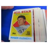 2 BOXES OF MIXED BASEBALL CARDS.