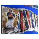 2 BOXES OF MIXED BASEBALL CARDS.