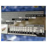 2 BOXES OF MIXED BASEBALL CARDS.