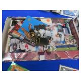 MIXED CARDS WITH BASKETBALL COLLECTORS TRADING CARD BOOK  / BIG NAMES