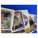 BASKET BALL CARDS "MAGIC" AND MORE.