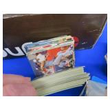 LARGE BOX OF MIXED YEAR BASEBALL CARDS.