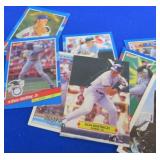 LARGE BOX OF MIXED YEAR BASEBALL CARDS.