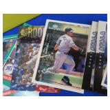 2 BOXES OF BASEBALL CARDS
