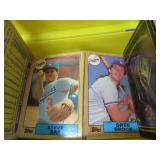 2 BOXES OF BASEBALL CARDS