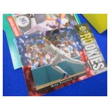 2 BOXES OF BASEBALL CARDS