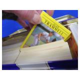 2 BOXES OF BASEBALL CARDS