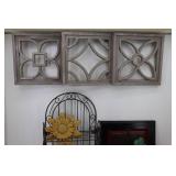 Wall Hangings & Home Décor