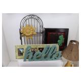 Wall Hangings & Home Décor