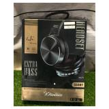 New Bluetooth Wireless Headphones in White