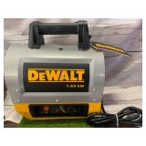 Dewalt 1.65 Kw Electric Heater