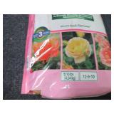 2- 10 lb Bags Expert Gardener Rose ...