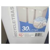 Lot of 2 Interlocking- 30 L Covered...