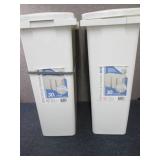 Lot of 2 Interlocking- 30 L Covered...