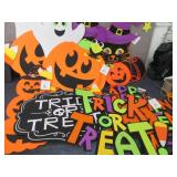 9 Felt Halloween Wall Hangers Retai...
