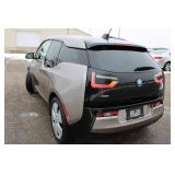 2015 BMW i3 - PLUG IN ELECTRIC VEHICLE WITH GAS GENERATOR