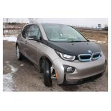 2015 BMW i3 - PLUG IN ELECTRIC VEHICLE WITH GAS GENERATOR