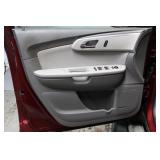 2010 Chevrolet Traverse LT / AWD