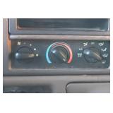 2001 Ford F250SD Lariat / 4WD