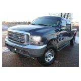 2001 Ford F250SD Lariat / 4WD