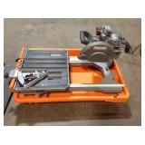 Ridgid 12 Amp Corded 8 in. Tile Saw missing stand used in working condition see pictures