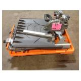 Ridgid 12 Amp Corded 8 in. Tile Saw missing stand used in working condition see pictures