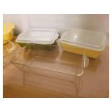 Vintage Pyrex Glass Bakeware Set