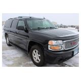 2005 GMC Yukon XL Denali