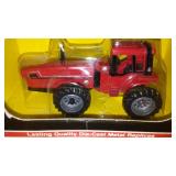 ERTL IH 4 Wheel Drive Tractor, New in Box